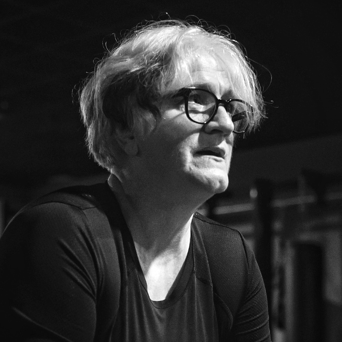 S Reeson wave 21 iamb poetry seen and heard